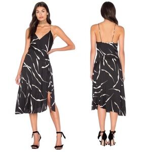 Diane Von Furstenberg EUC Brenndah Dress in Gesture Black size 8